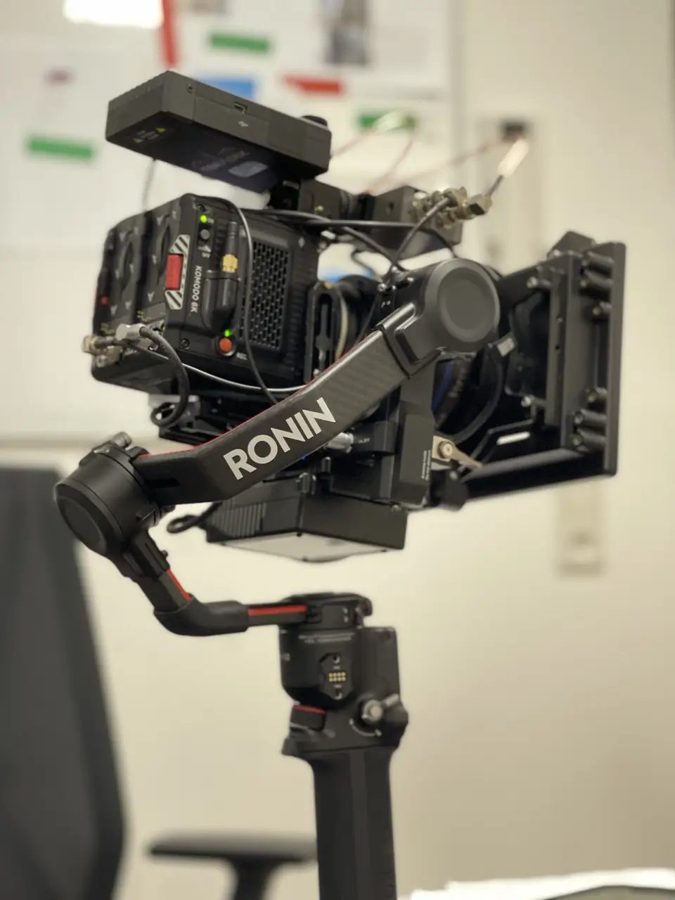 RED Komodo 6K auf DJI Ronin Gimbal, Kamerasetup für den Imagefilm der Jagdschule