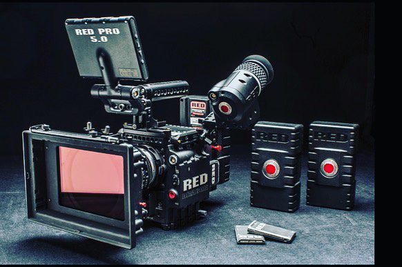 Zur Vermietung im #saarland #redepic #redraw #gearporn #6k #cinematography #arri #red #setlife